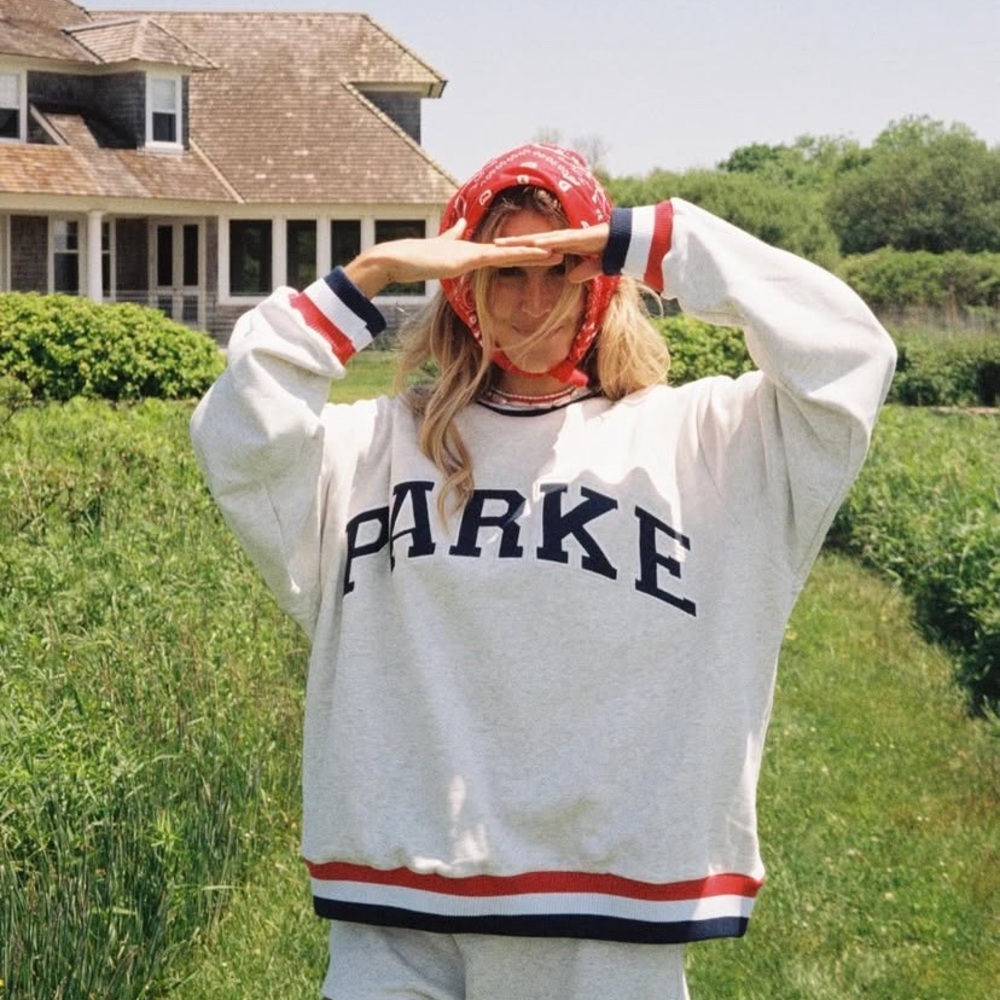 PARKE SWEATSHIRT + SWEAT-SHORTS